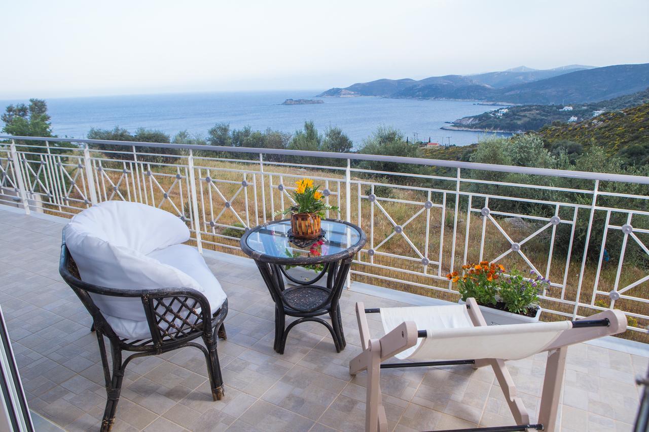 Argo Summer House *